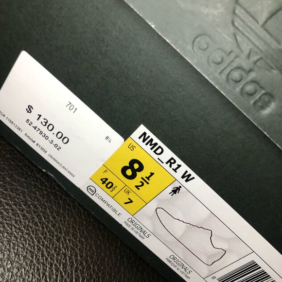 NMD_R1 W with reflective Adidas stripes - Picture 7 of 8